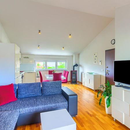 Apartments Zara Екстер'єр фото