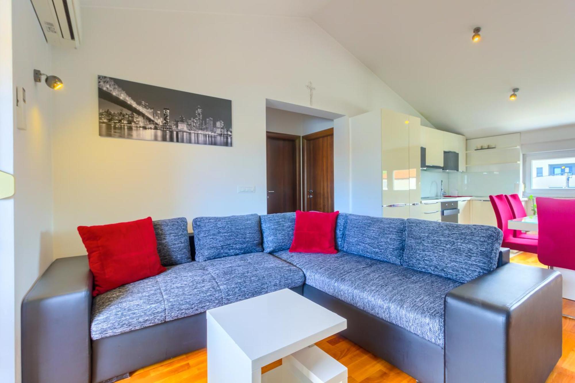 Apartments Zara Екстер'єр фото
